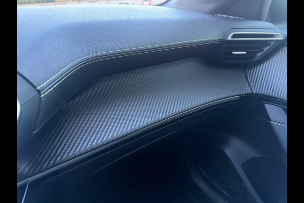Peugeot e-208 EV GT 350 50 kWh, fase 3, panoramadak, 360 camera, 1/2 lederen sportinterieur,stoelverwarming, parelmoer, 17 inch