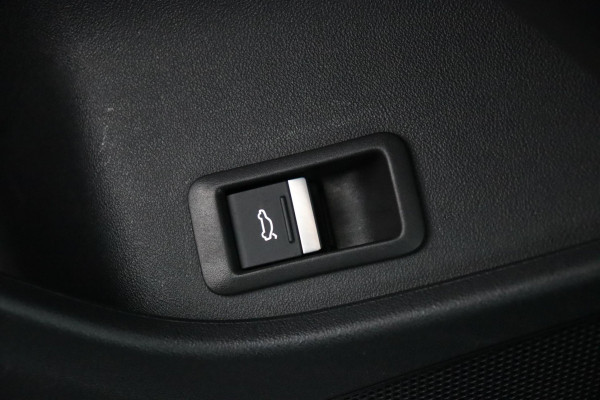 Audi Q4 e-tron 40 Advanced edition 77 kWh|SOH 93%|Camera|Trekhaak