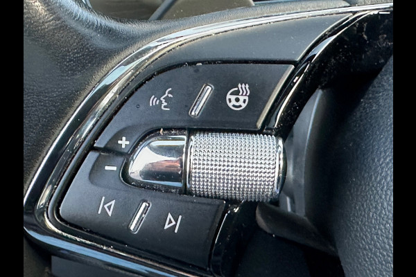 Škoda Octavia Combi 1.0 e-TSI Business Edition Plus Pano|Sfeer|Adaptive