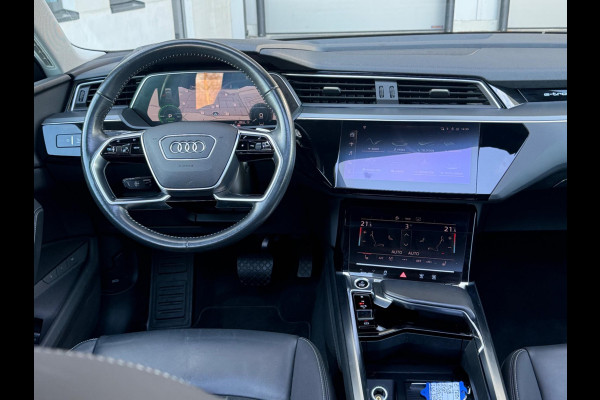 Audi e-tron 50 quattro Business edition Plus 71 kWh, panoramadak, leder, stoelverwarming, camera, NL auto met nap