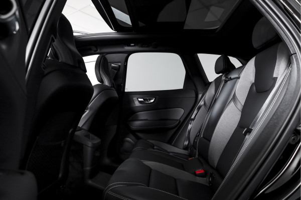 Volvo XC60 2.0 T6 Plug-in hybrid AWD Plus Black Edition | S/K-Panodak | Dig. Cockpit | Adapt. Cruise | Memory Stoelen | Elek. Klep | Stoel-+stuurverw. | 360 Camera | NAV+App. Connect | ECC | LM 21" | 2762