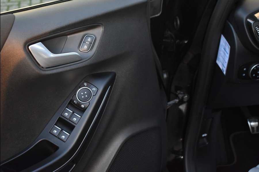 Ford Puma 1.0 EB Hyb 155pk ST-Line X Pano dak Trekh Full opties