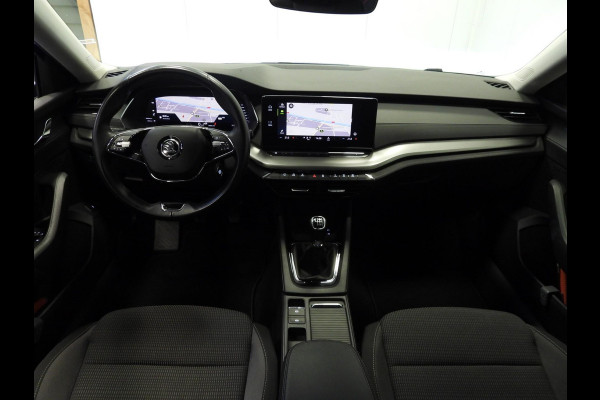 Škoda Octavia Combi 1.0 TSI Business Edition NAVI/VIRTUAL/LED/TREKH/17"LMV!