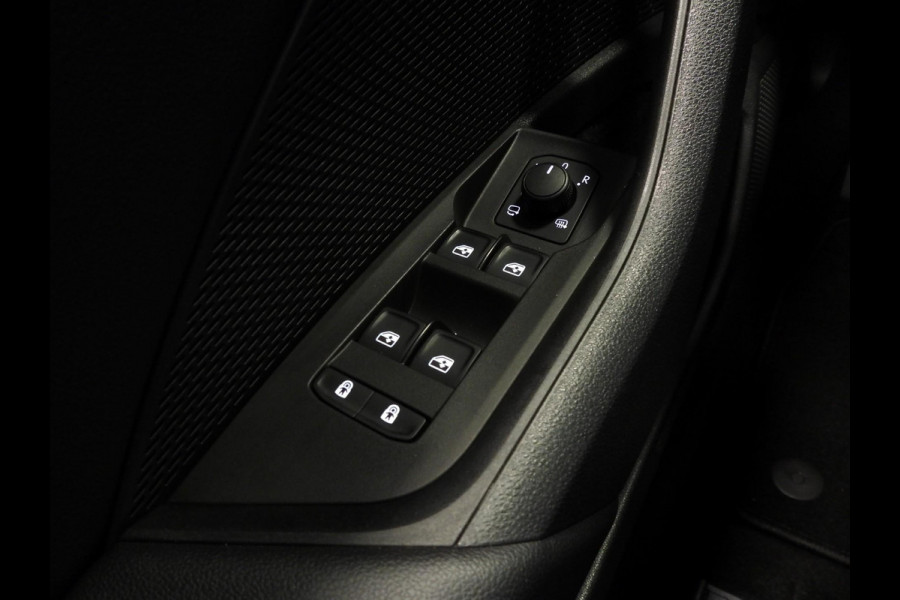 Škoda Octavia Combi 1.0 TSI Business Edition NAVI/VIRTUAL/LED/TREKH/17"LMV!