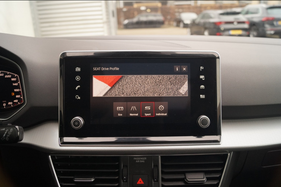 Seat Tarraco 1.5 TSI 150pk DSG Style 7-persoons -PANO-LED-CAM-