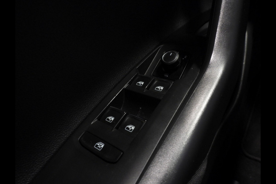 Volkswagen Polo 1.0 TSI Comfortline NAVI/AIRCO/ADAPT.CRUISE/BLUETOOTH!