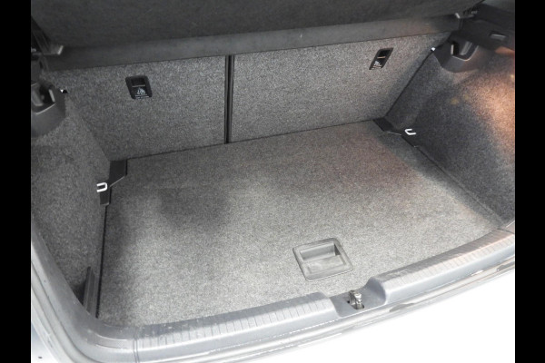 Volkswagen Polo 1.0 TSI Comfortline NAVI/AIRCO/ADAPT.CRUISE/BLUETOOTH!