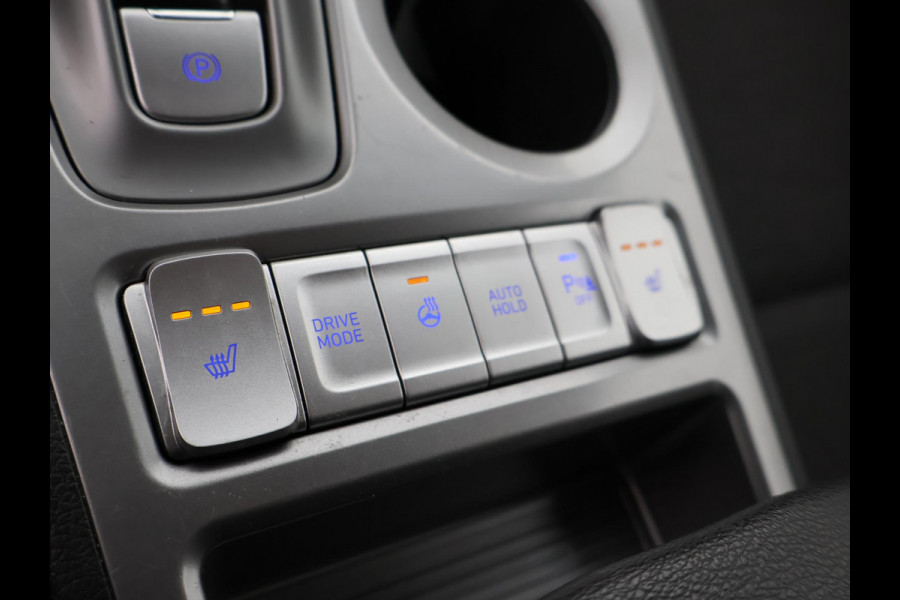 Hyundai Kona 64 kWh 204 PK AUT. + CAMERA | APPLE CARPLAY | STUURVERW. | STOELVERW. | LED | BTW AUTO