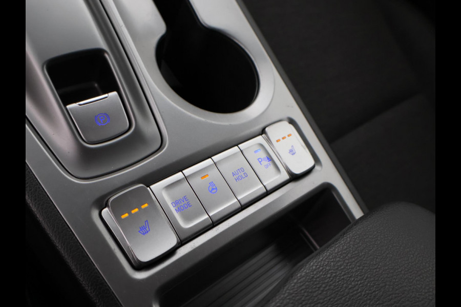 Hyundai Kona 64 kWh 204 PK AUT. + CAMERA | APPLE CARPLAY | STUURVERW. | STOELVERW. | LED | BTW AUTO