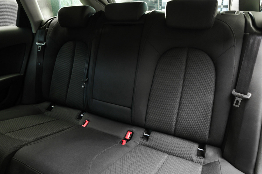 Audi A6 Avant 50 TDI quattro Navi Leer Elektr. achterklep PDC Climate LED Carplay LM velgen