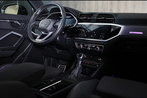 Audi Q3 35 TFSI RSQ3 Look / AUT / Virtual Cockpit / Lane Assist / Dode Hoek / Elek Stoelen / Led / Pdc / 21 Inch