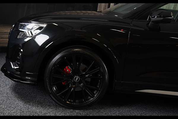 Audi Q3 35 TFSI RSQ3 Look / AUT / Virtual Cockpit / Lane Assist / Dode Hoek / Elek Stoelen / Led / Pdc / 21 Inch