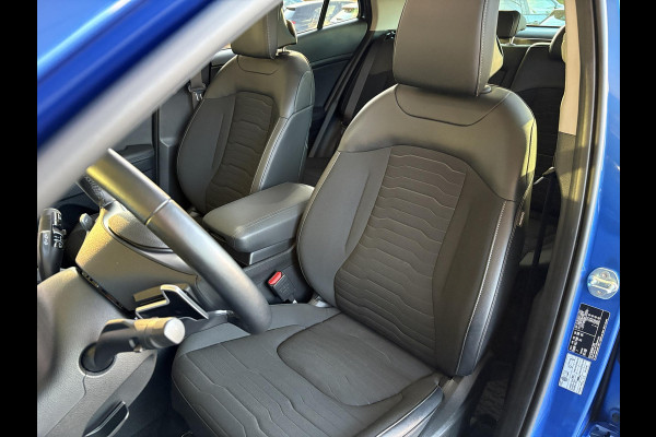 Kia Sportage 1.6 T-GDi Hybrid DynamicPlusLine | Panoramadak | Stoelverwarming | Navigatiesysteem | Adaptive cruise control