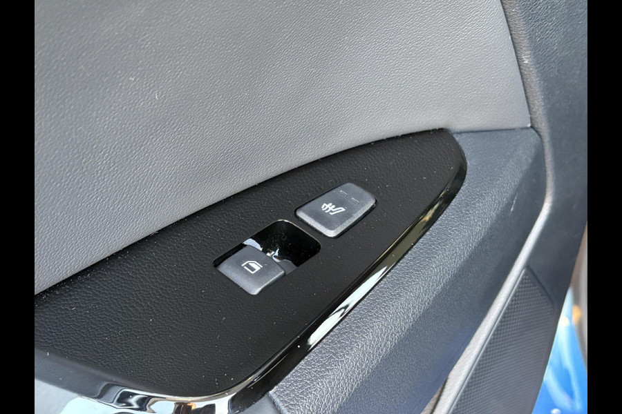 Kia Sportage 1.6 T-GDi Hybrid DynamicPlusLine | Panoramadak | Stoelverwarming | Navigatiesysteem | Adaptive cruise control