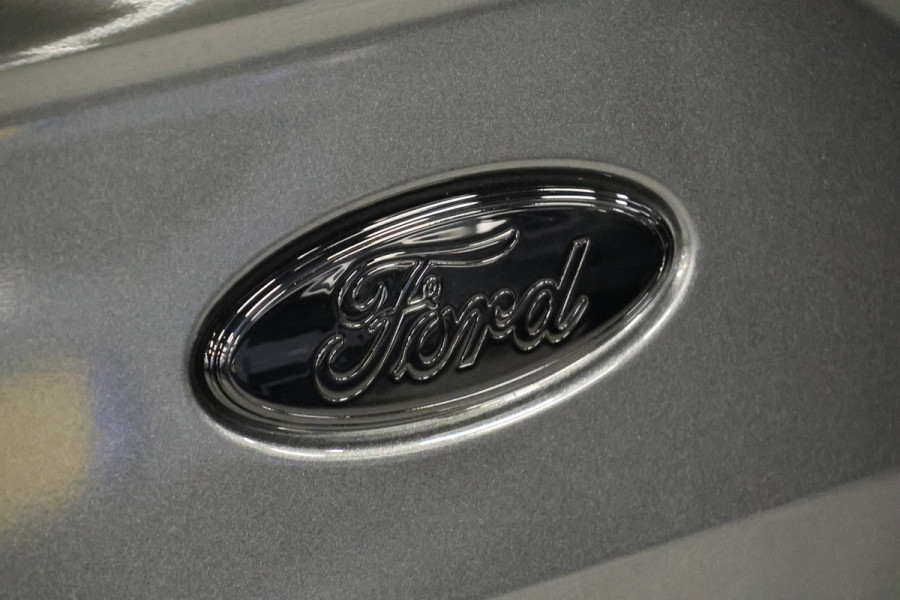 Ford Transit Custom 320 2.0 TDCI 150 PK L2H1 Limited | L+R Schuifdeur | ACC | Blind Spot | Camera | Lane Assist | Stoelverwarming | CarPlay | Naviga Trekhaak | 3-Zitter | MODELJAAR 2025 | Verlengde fabrieksgarantie tot 12-2029