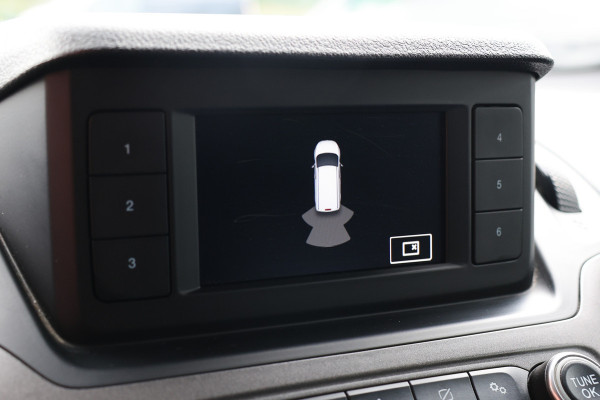 Ford Transit Connect 1.0 Ecoboost 100 PK | Navigatie | Camera | CarPlay | Cruise control | 3-Zitter | MF Stuur | Nieuwe APK | Dealer onderhouden | Benzine | Euro 6