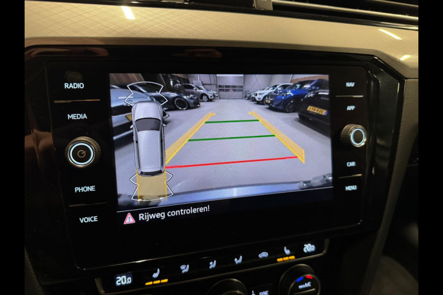 Volkswagen Passat Variant 1.5 TSI 150PK DSG Comfort Business, Apple Carplay, Navi, Cam, ACC, PDC, Clima, Private Glas, Lane Assist