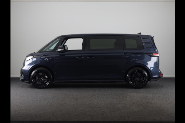 Volkswagen ID. Buzz GTX 86 kWh LWB 7p. 340 pk | Verlengde garantie | Navigatie | Trekhaak (wegklapbaar) | Parkeersensoren (Park assist) | Achteruitrijcamera | Stoelverwarming v/a |