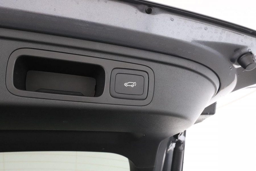 MG HS 1.5 TGDI Luxury Plug-in Hybride | PHEV | Stoelverwarming | 360 graden camera | Ledereren bekleding |