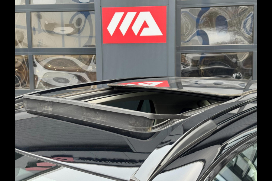 Lynk & Co 01 1.5 Black Edition Panoramadak/360° Camera/ACC/Stoelverwarming