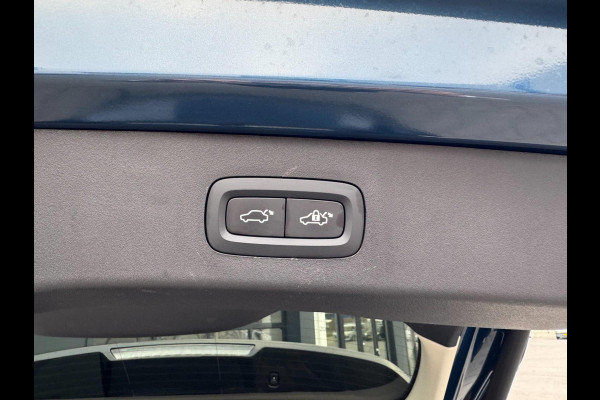 Lynk & Co 01 1.5 Black Edition Panoramadak/360° Camera/ACC/Stoelverwarming