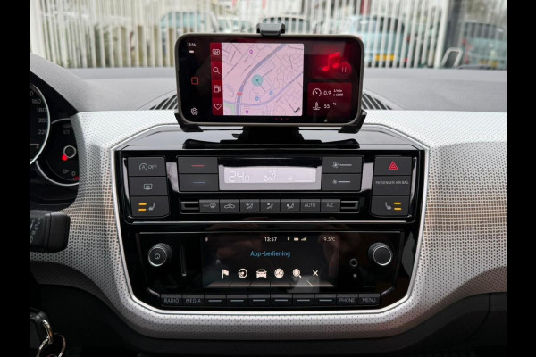 Volkswagen up! 1.0 TSI BMT high up! | Pano | Camera | PDC