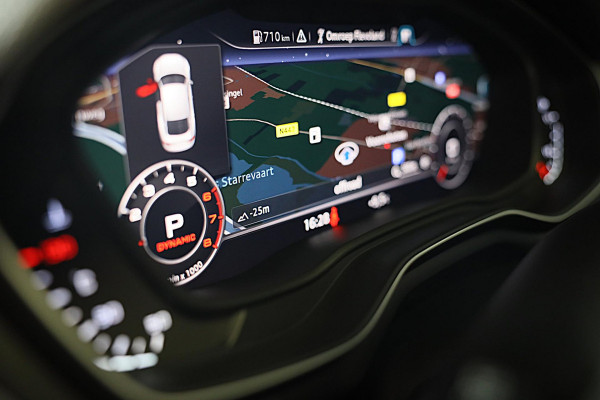 Audi A5 Sportback 2.0 TFSI S Line / AUT /190 Pk / Virtual Cockpit / ACC / Open Panoramadak / Navi / Led / Pdc / 19 Inch / Trekhaak