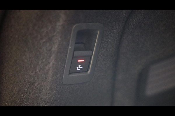 Audi A5 Sportback 2.0 TFSI S Line / AUT /190 Pk / Virtual Cockpit / ACC / Open Panoramadak / Navi / Led / Pdc / 19 Inch / Trekhaak