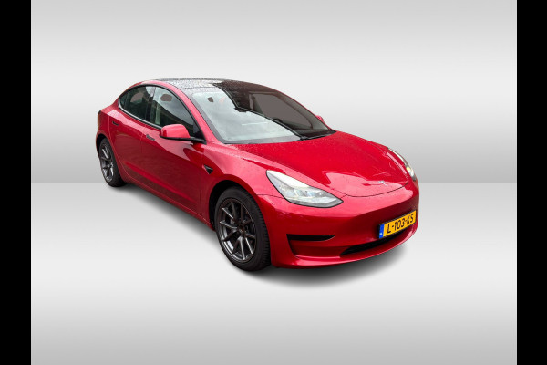 Tesla Model 3 Standard RWD Plus 60 kWh / FACELIFT / Autopilot / Panoramadak / Camera / Leder / 19'' / Leder / Premium Audio / Warmtepomp