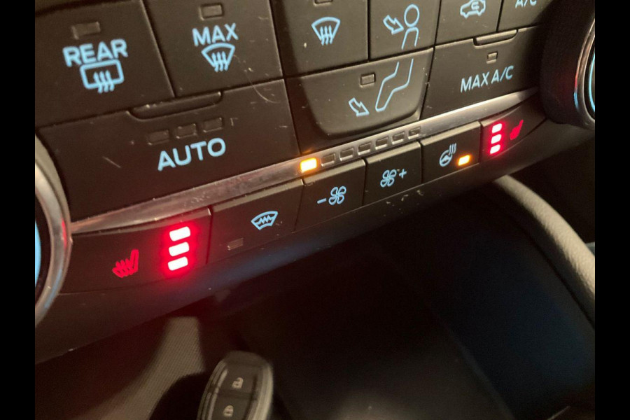 Ford Kuga 2.5 PHEV ST-Line | Adaptive cruise control | Winter Pack | Camera | Elektrische achterklep | Dodehoeksensoren