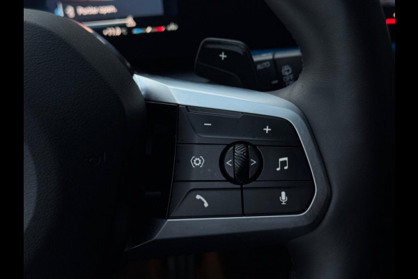 BMW 1-serie 120i M PACK 2025 LEDER SPORTVELGEN H&K LED WIDESCREEN