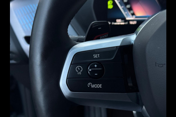 BMW 1-serie 120i M PACK 2025 LEDER SPORTVELGEN H&K LED WIDESCREEN