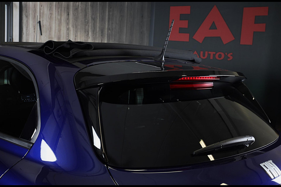 Fiat 500X 1.5 Hybrid RED Cabrio / Acc / Lane Assist / Dode Hoek / Camera / Navi / Ecc / Elek Pakket / Led / Pdc / 18 Inch