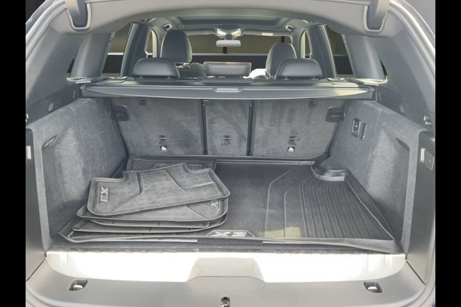 BMW X3 xDrive30e M-SPORT ** LED, NAVI+, PANORAMA, TREKH, KEYLESS, HuD, 19-inch LMV ** 1e EIG - UNFALLFREI - BMW GAR ** ** INFORMEER OOK NAAR ONZE AANTREKKELIJKE FINANCIAL-LEASE TARIEVEN **