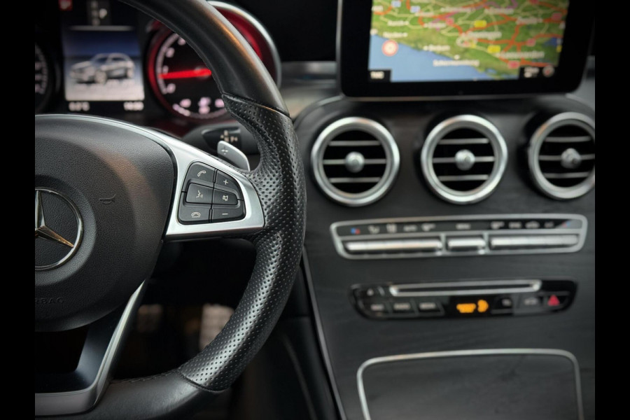 Mercedes-Benz GLC 300 4MATIC AMG Panoramadak|Luchtvering|Burmester®|Camera|Night pakket|Elektr. verst. stoelen