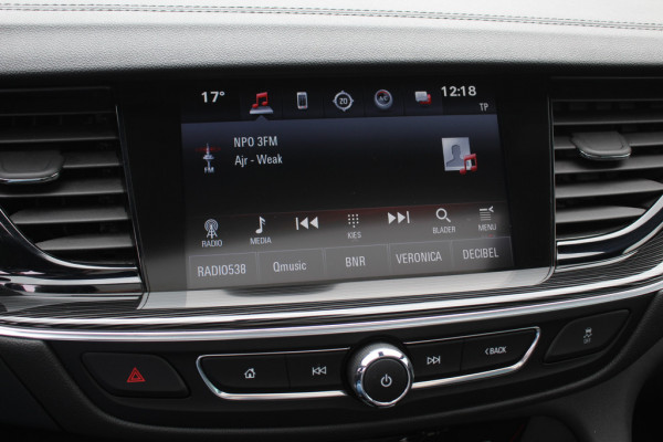 Opel Insignia Sports Tourer 1.6 Turbo Exclusive / Panoramadak / Camera / Head-up / Keyless / Bose / 18'' / Matrix LED / Navigatie / CarPlay / Stuur+Stoelverwarming / DAB / Cruise Control