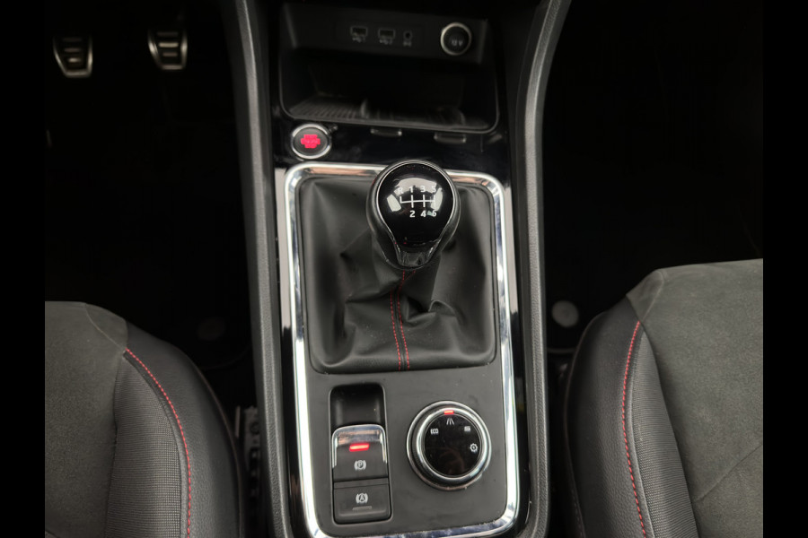 Seat Ateca 1.5 TSI FR Business Intense (INCL-BTW) *FULL-LED | SPORT-SEATS | NAVI-FULLMAP | LEATHER-MICROFIBRE | CAMERA | KEYLESS | DAB+ | CARPLAY | ECC | PDC | CRUISE | TOWBAR | 18''ALU*