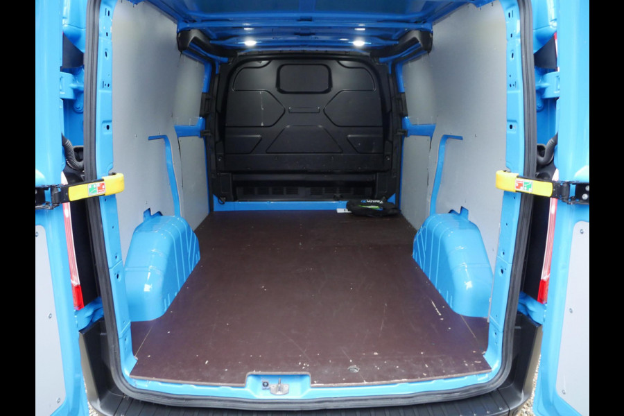 Ford Transit Custom 2.0 TDCI 130PK, L1H1, Airco, 2x Schuifdeur, Slechts 18.000 km gelopen