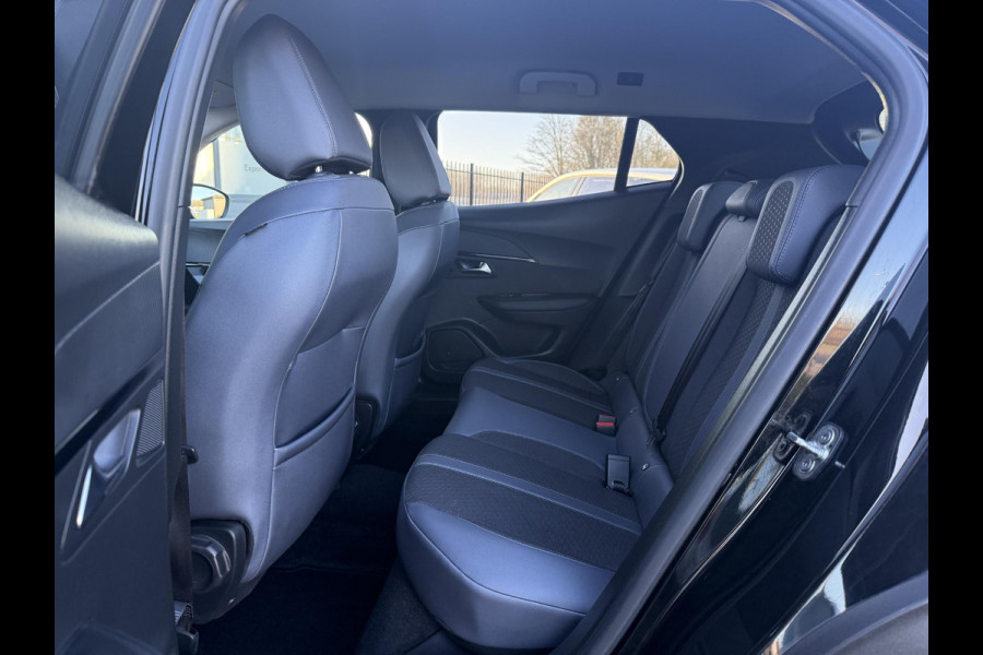 Peugeot 2008 1.2 PureTech Blue Lease Allure 1e Eigenaar,Camera,Navi,Clima,Cruise,Halfleder,6 Bak,Pdc V+A,Lm velgen,Apk tot 11-2026