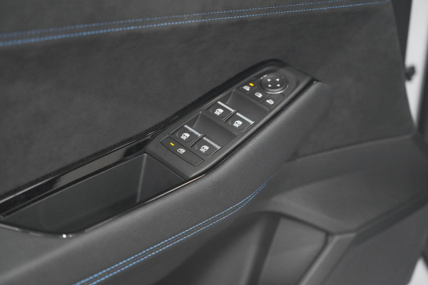 Renault Austral Mild Hybrid 160 X-tronic Techno Esprit Alpine | Camera | Elektrische Kofferklep | Adaptieve Cruise Control