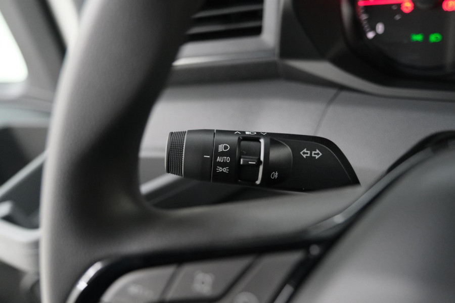 Renault Master T35 2.0 dCi 150 L3H2 Extra | Nieuw Model | Camera | Parkeersensoren | Apple Carplay | Navigatie
