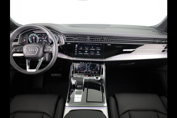 Audi Q7 55 TFSI e quattro Pro Line S 394pk | Trekhaak | Panoramadak | B&O | Vierwielbesturing | Ass.Plus.Remote |