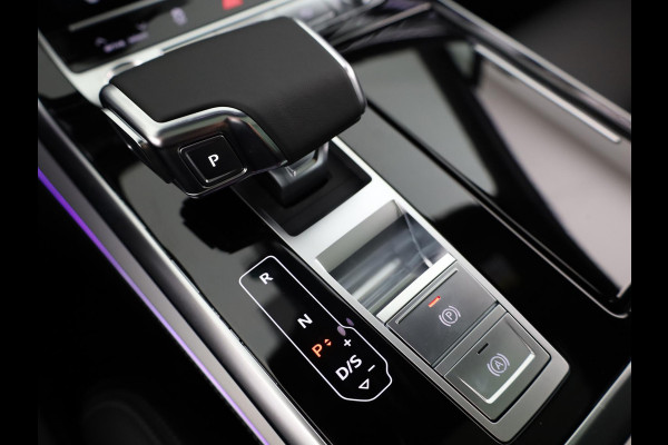 Audi Q7 55 TFSI e quattro Pro Line S 394pk | Trekhaak | Panoramadak | B&O | Vierwielbesturing | Ass.Plus.Remote |