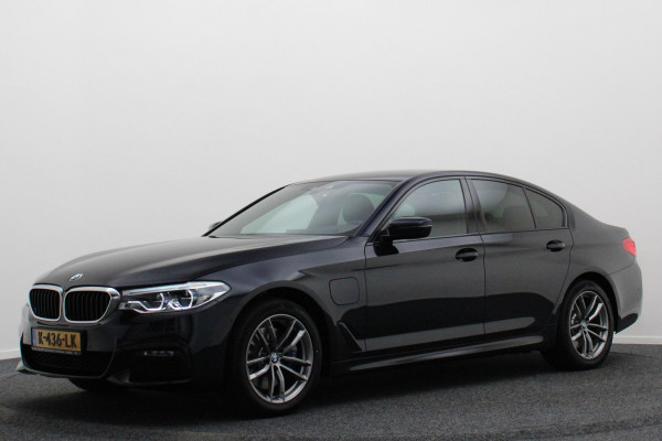 BMW 5 Serie 530e iPerformance High Executive M Sport Softclose, Head-Up, Apple Carplay, Camera, Keyless, Adapt. LED