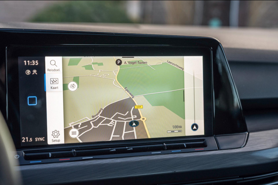 Volkswagen Golf 1.4 eHybrid Style 204 PK 1e Eig R-Line Adaptive Side-Assist Pano Massage 19''