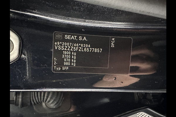 Seat Ateca 1.5 TSI FR Business Intense (INCL-BTW) *FULL-LED | SPORT-SEATS | NAVI-FULLMAP | LEATHER-MICROFIBRE | CAMERA | KEYLESS | DAB+ | CARPLAY | ECC | PDC | CRUISE | TOWBAR | 18''ALU*