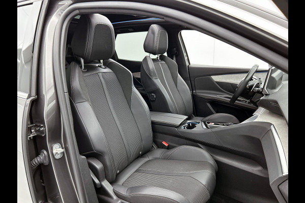 Peugeot 3008 1.6 HYbrid 225 GT PANORAMADAK | 1/2 LEER | STANDKACHEL