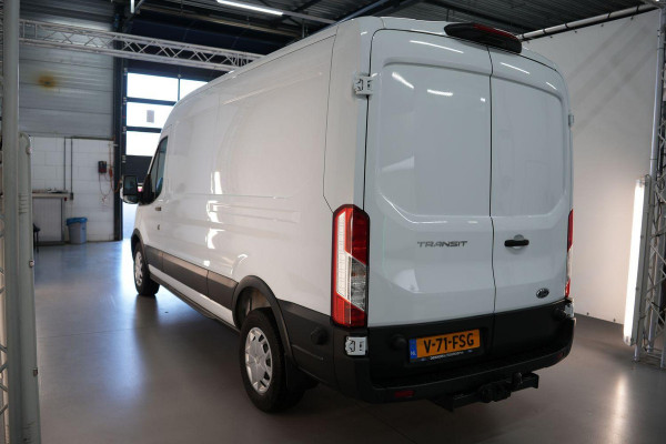 Ford Transit 350 2.0 TDCI L3H2 Trend | SCI | 130pk | Navigatie Pack | Safety en Comfort Pack | Trekhaak
