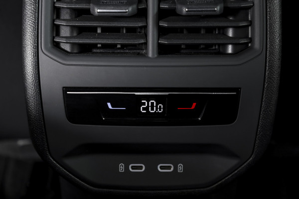 CUPRA Leon Sportstourer 1.5 TSI e-Hybrid Business | Drive Pack | Dig. Cockpit | Adapt. Cruise | Stoel-+Stuurverw. | PDC | Camera | NAV + App. Connect | ECC | LM 18" | 9447