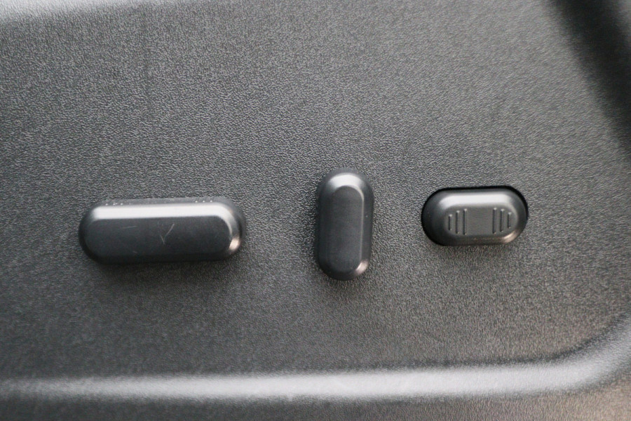 Ford Transit Custom 300 2.0 TDCI L2H1 DC 2x Schuifdeur,